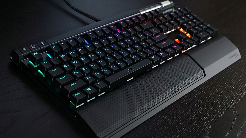 Обзор HyperX Alloy Elite RGB: почти идеальная клавиатура