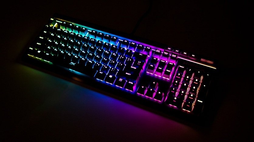 Обзор HyperX Alloy Elite RGB: почти идеальная клавиатура